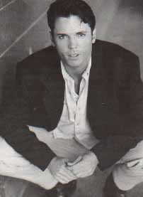 Nicholas Lea